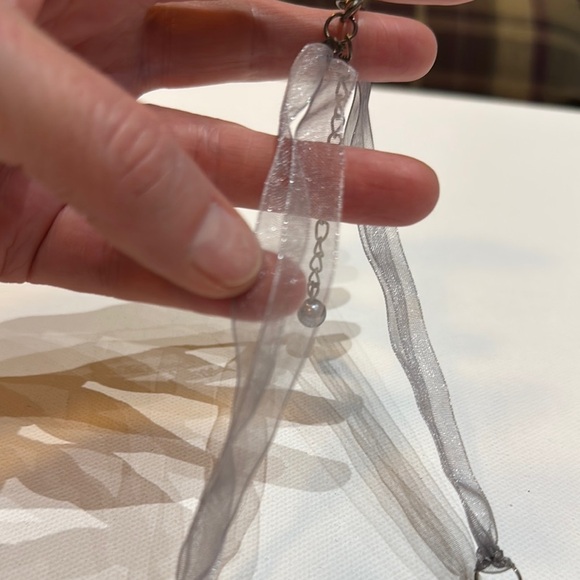 Elegant Silver Beaded Ribbon Necklace - Picture 4 of 7